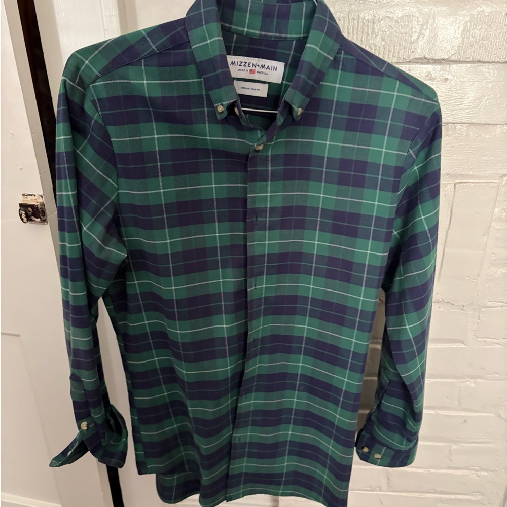 Mizzen+Main Blue and Green Checkered Casual Shirt